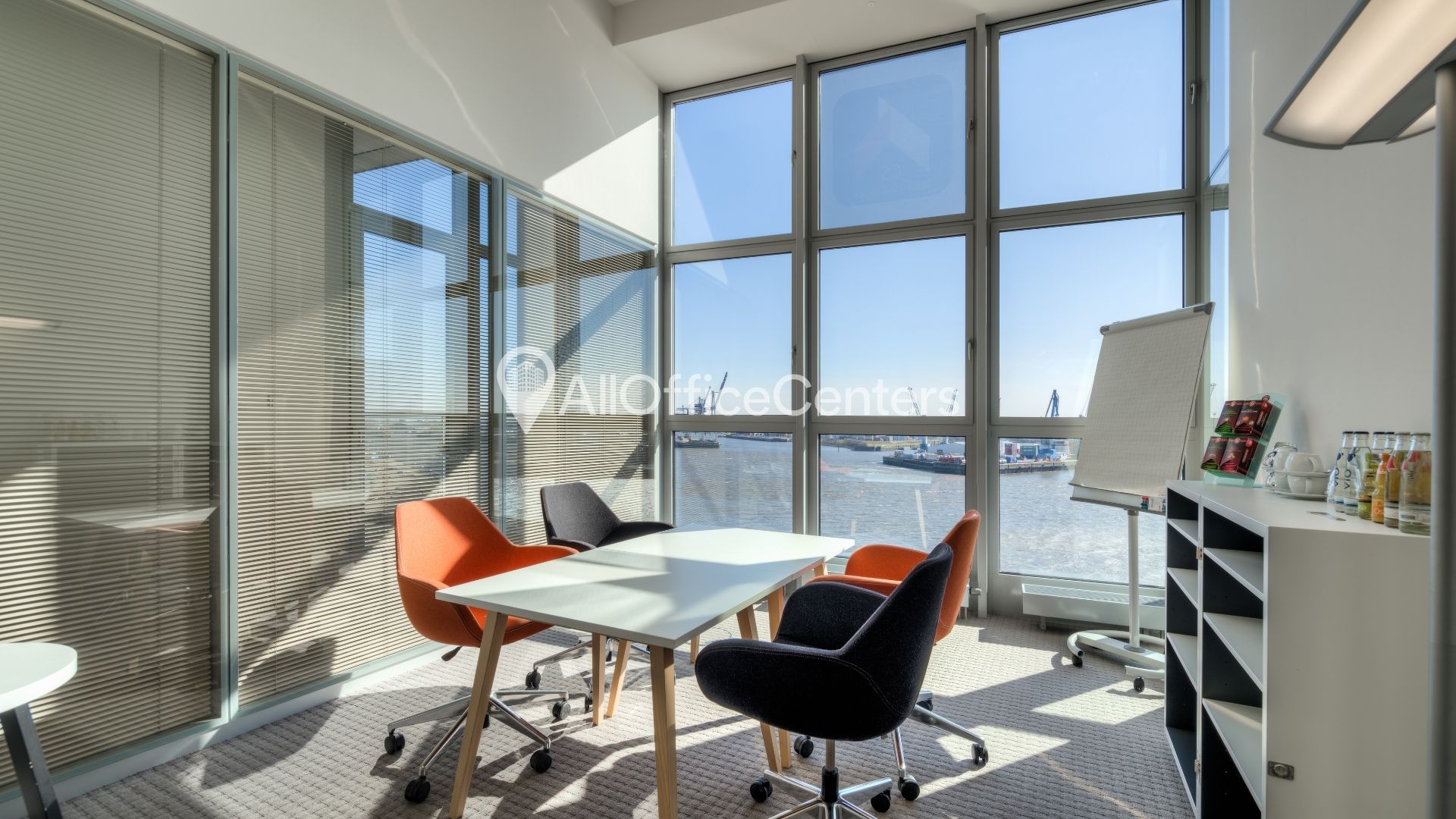 AllOfficeCenters - Hamburg - Am Sandtorkai - Coworking Space - Besprechungsraum