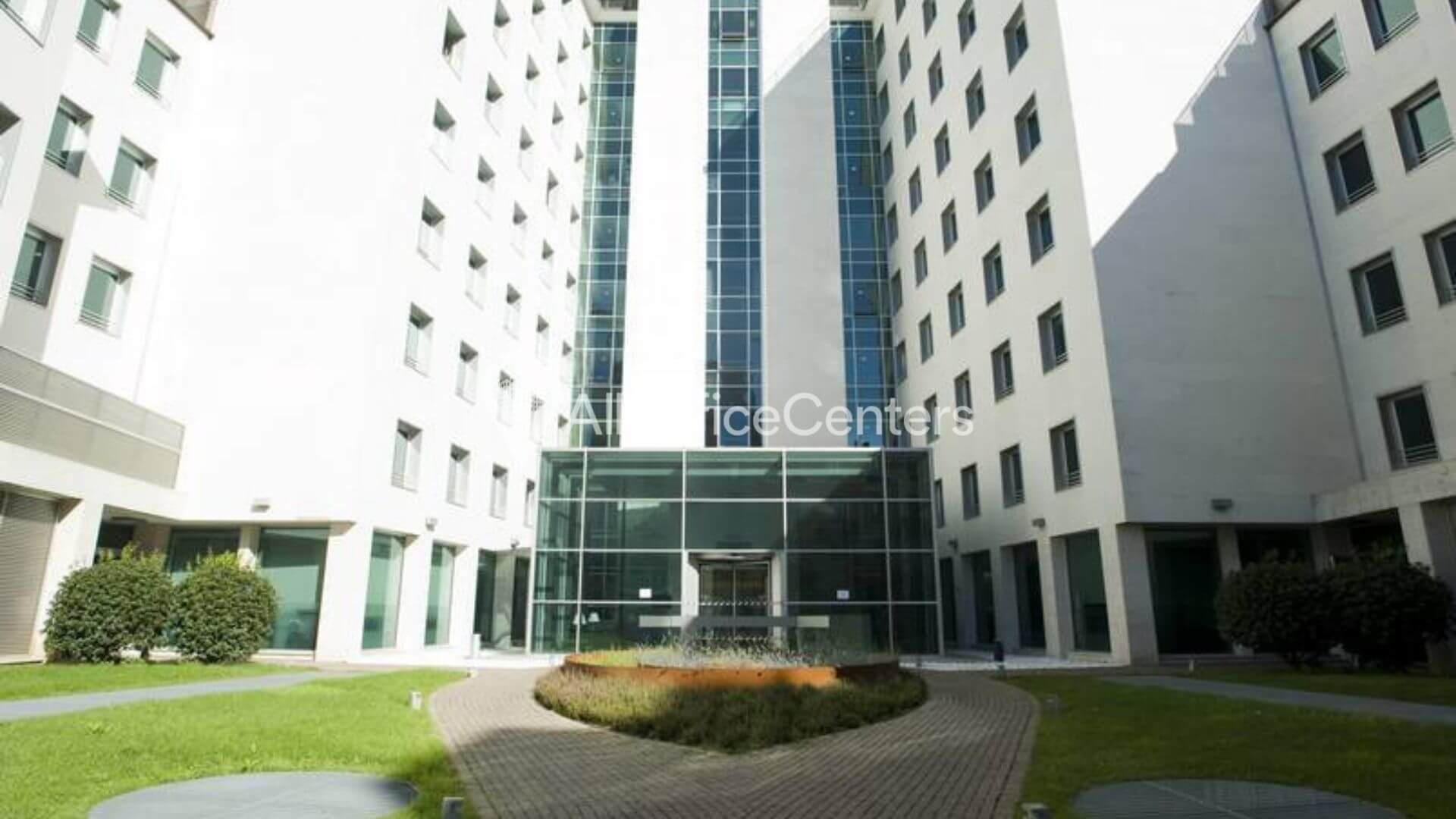 AllOfficeCenters - Milan - Via Roberto Lepetit - Büro mieten - Aussenansicht